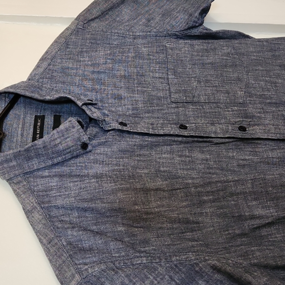 Banana Republic‎ button down shirt